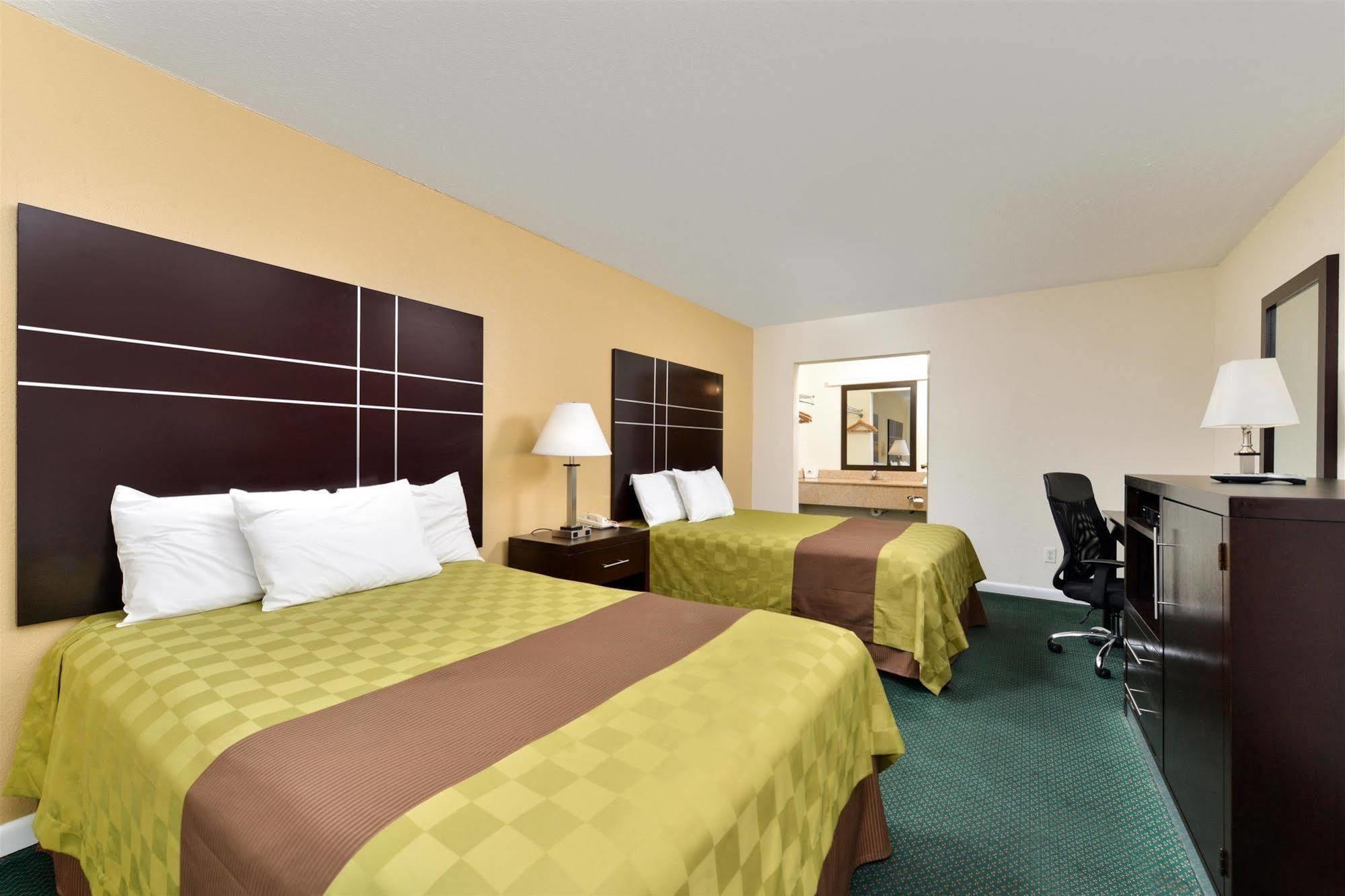 Americas Best Value Inn - Port Jefferson Station - Long Island Dış mekan fotoğraf